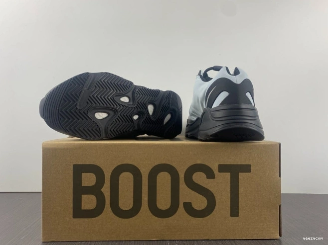 MNVN GZ0711 Blue 700 Yeezy Tint Boost Adidas 0801